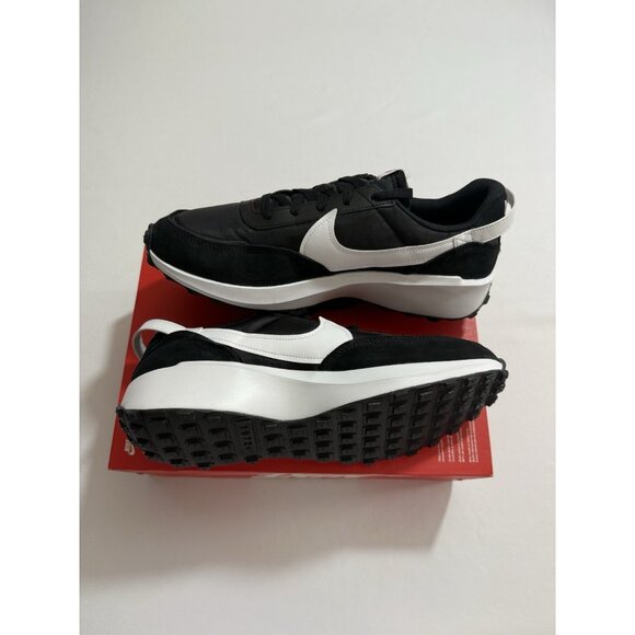 New Men’s Size 13 - Nike Waffle Debut Black White DH9522 001 main image 10